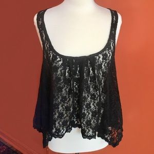 STEVE MADDEN lace handkerchief style tank, Size S